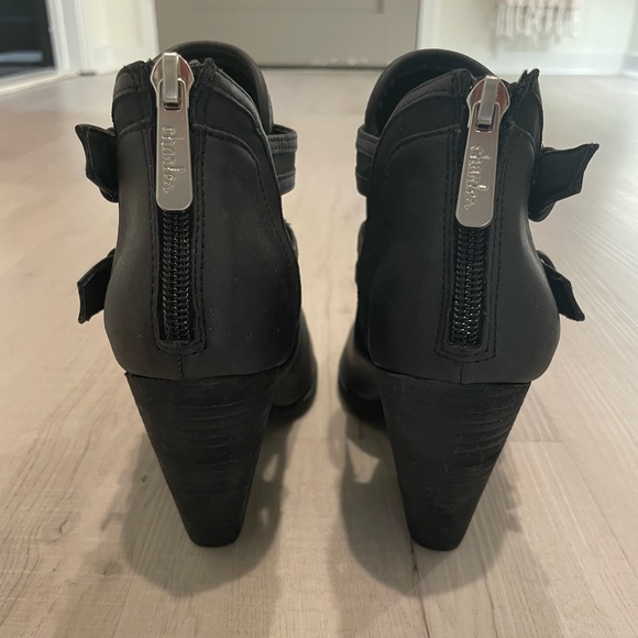 Charles by Charles David Ankle boots - Picture 5 of 5